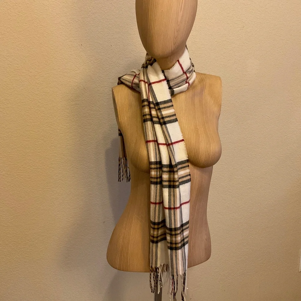 Plaid Scarf with Fringe and Twist Strand Tassels Women’s Ivory Tan Red Beige